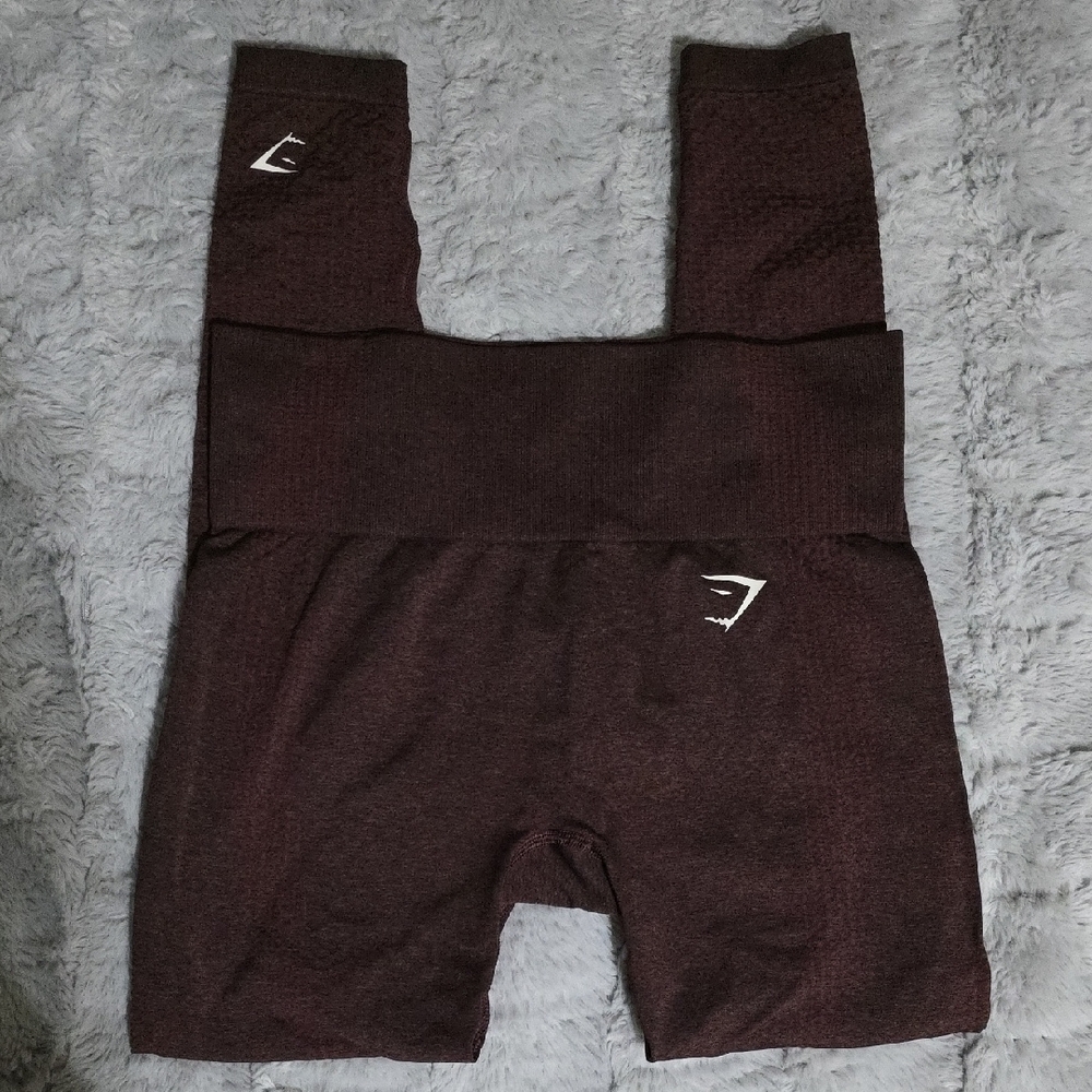 Gymshark Brown High-Waisted Leggings with Stretchy Fit